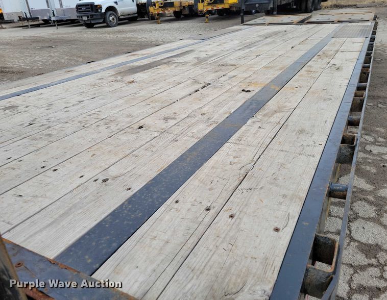 image for item NO9862 2022 BigTex 16GN equipment trailer