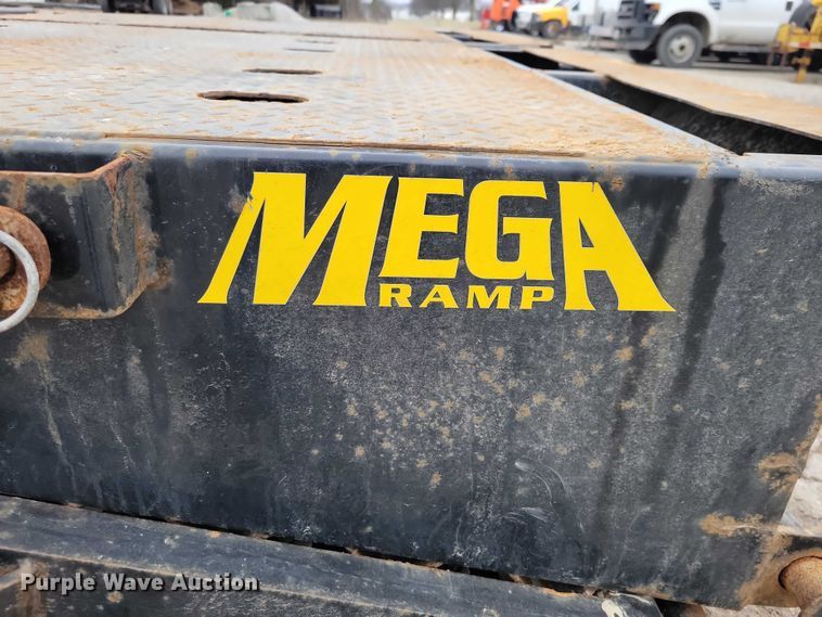 image for item NO9862 2022 BigTex 16GN equipment trailer