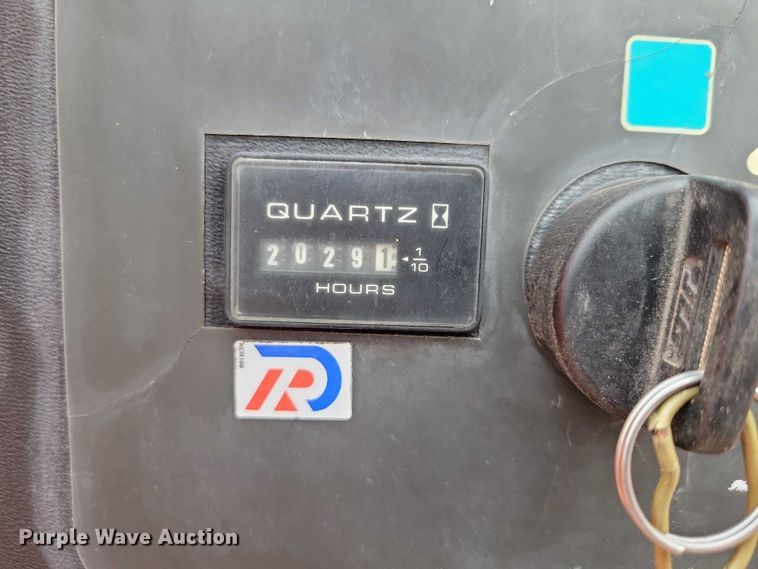 image for item NO9863 2006 JLG 400S boom lift