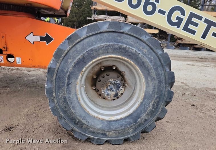 image for item NO9864 2007 JLG 400S boom lift