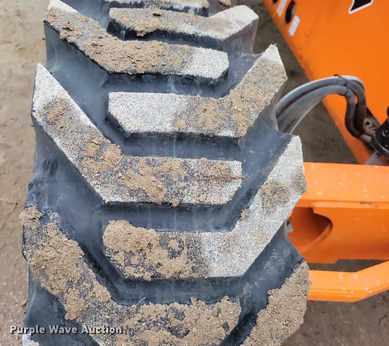 image for item NO9864 2007 JLG 400S boom lift