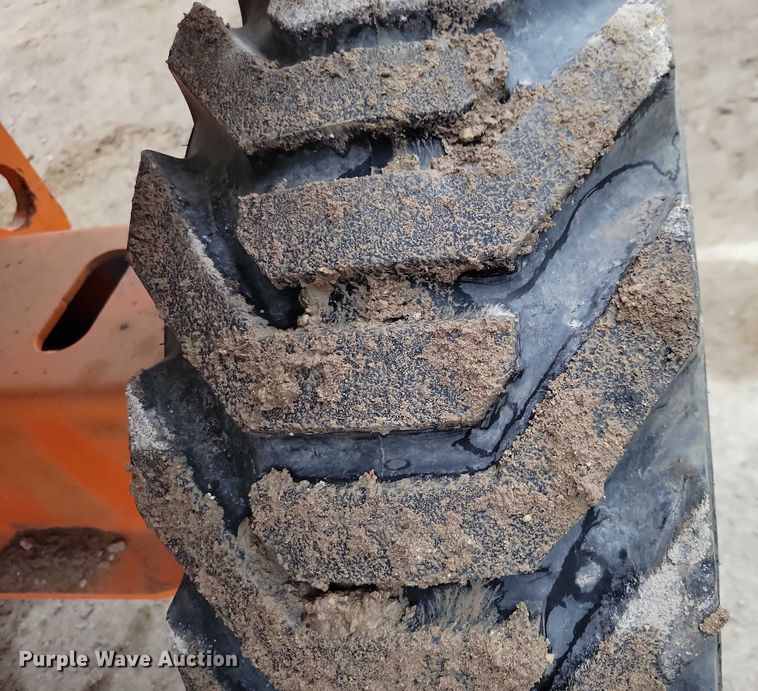 image for item NO9864 2007 JLG 400S boom lift