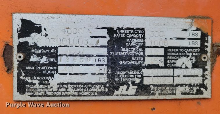 image for item NO9864 2007 JLG 400S boom lift