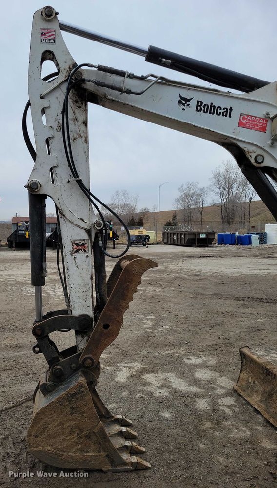 image for item NO9866 2017 Bobcat E50 mini excavator