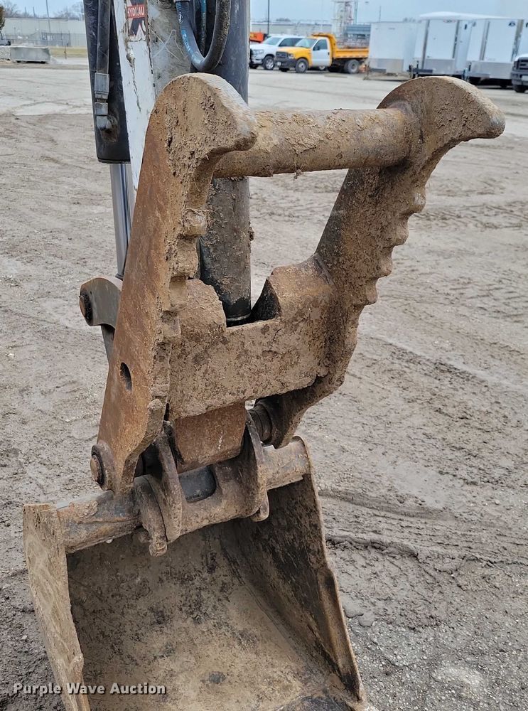 image for item NO9866 2017 Bobcat E50 mini excavator