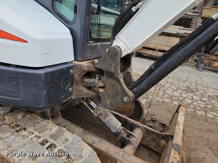 image for item NO9866 2017 Bobcat E50 mini excavator