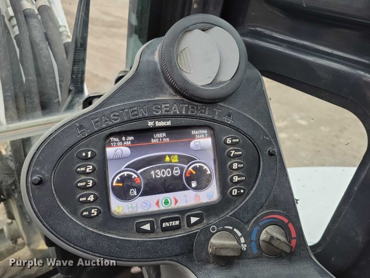 image for item NO9866 2017 Bobcat E50 mini excavator