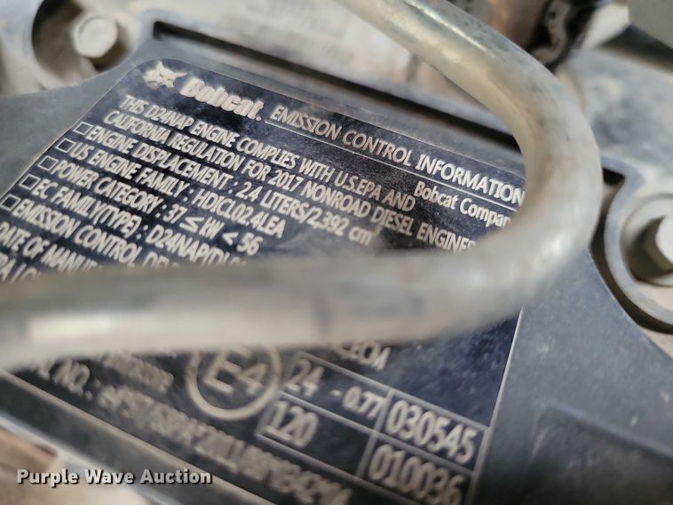 image for item NO9866 2017 Bobcat E50 mini excavator