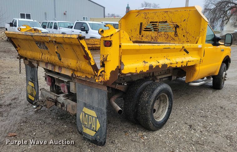 image for item NO9868 2005 Ford F350 dump bed pickup truck