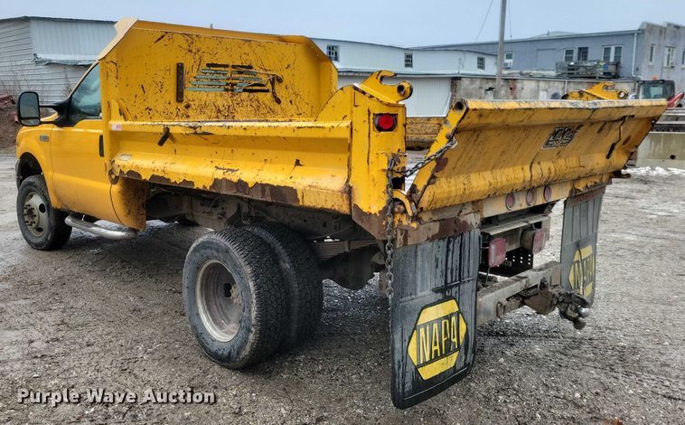 image for item NO9868 2005 Ford F350 dump bed pickup truck