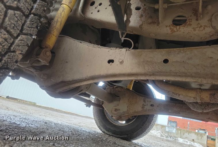 image for item NO9868 2005 Ford F350 dump bed pickup truck