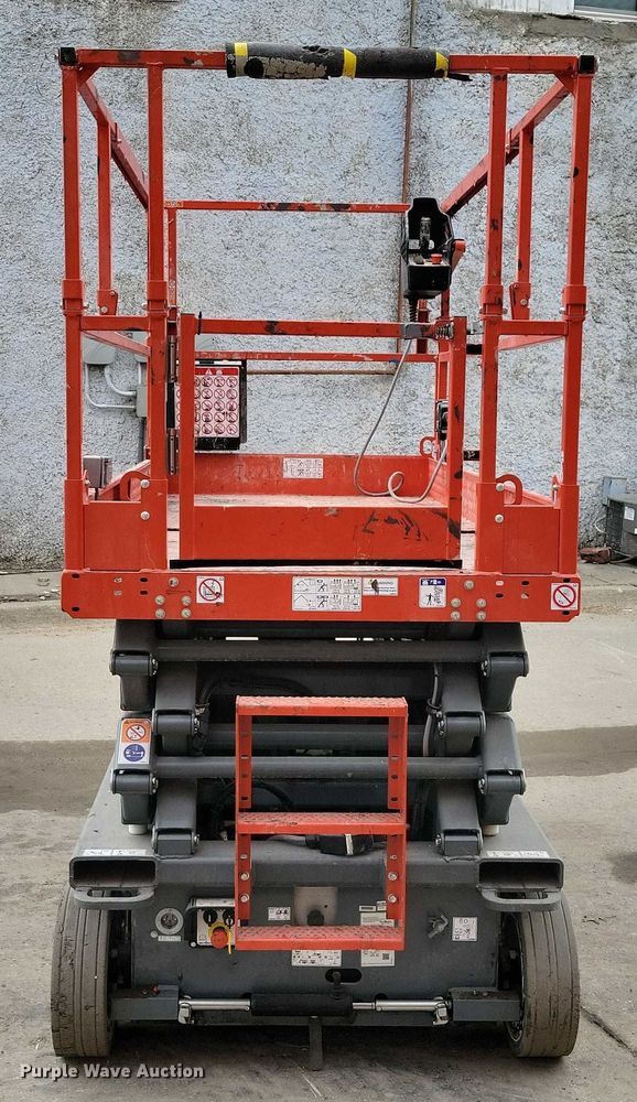 image for item NO9869 2020 SkyJack SJ4726 scissor lift