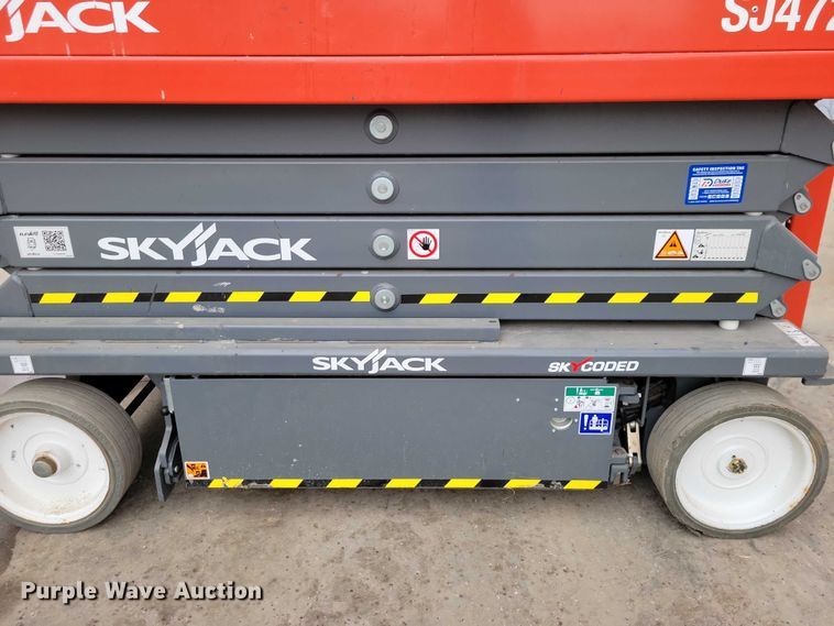 image for item NO9869 2020 SkyJack SJ4726 scissor lift