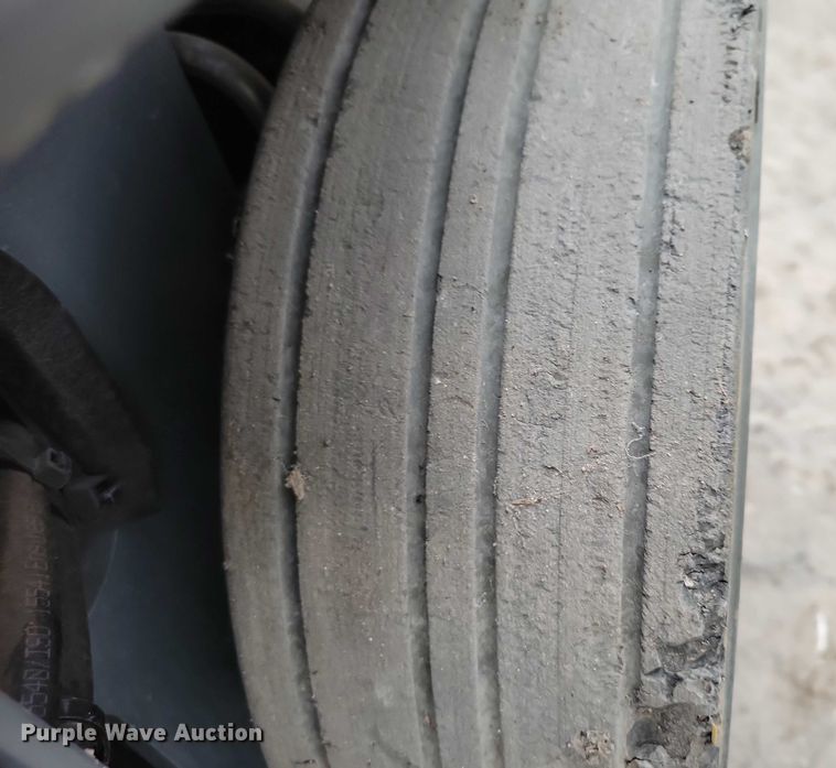 image for item NO9869 2020 SkyJack SJ4726 scissor lift