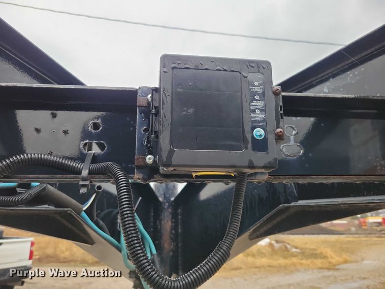 image for item NO9872 2022 BigTex 16GN equipment trailer