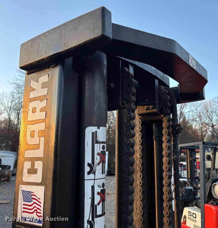 image for item OE9265 Clark GCX25 forklift