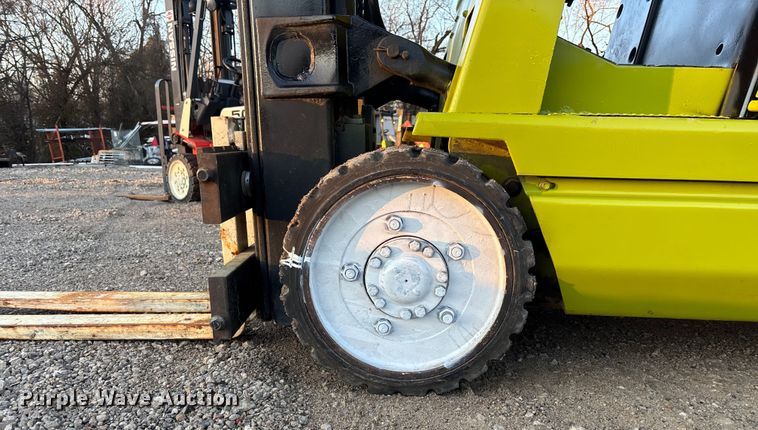 image for item OE9265 Clark GCX25 forklift