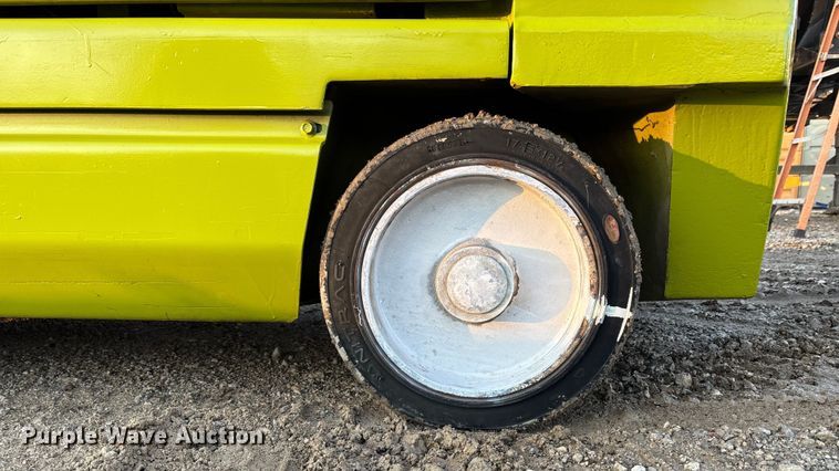 image for item OE9265 Clark GCX25 forklift