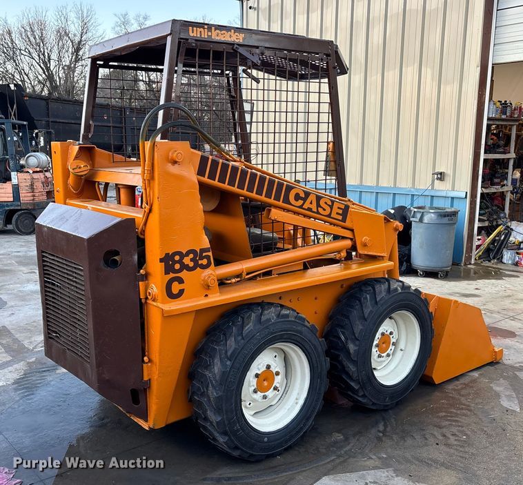 image for item OE9266 1980 Case 1835 C skid steer loader