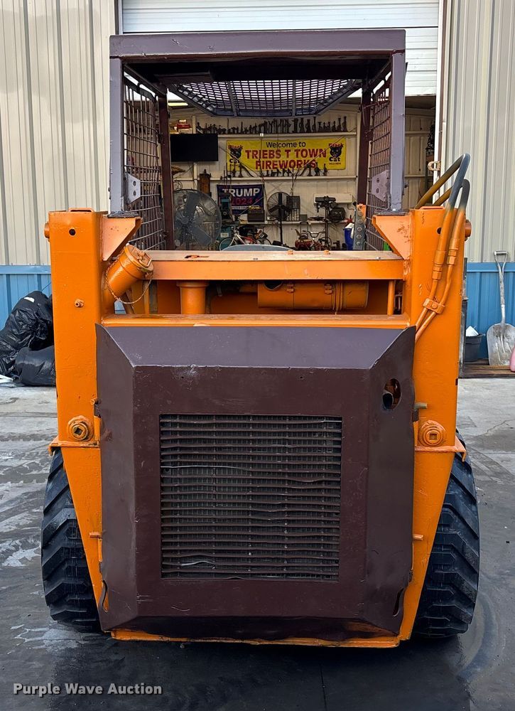 image for item OE9266 1980 Case 1835 C skid steer loader