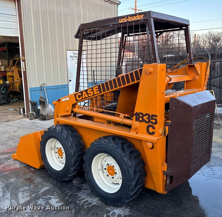 image for item OE9266 1980 Case 1835 C skid steer loader