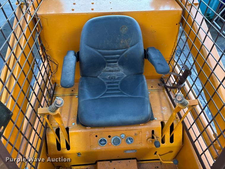 image for item OE9266 1980 Case 1835 C skid steer loader