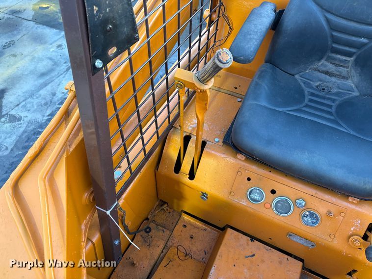 image for item OE9266 1980 Case 1835 C skid steer loader