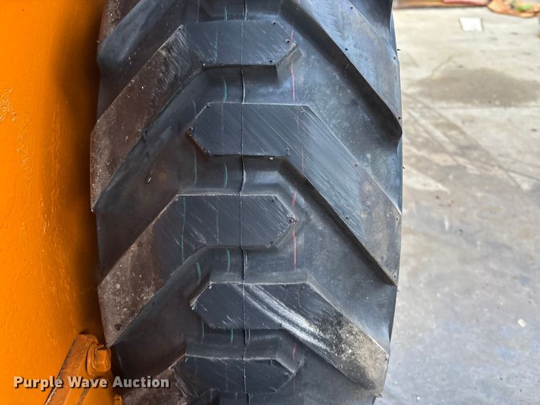 image for item OE9266 1980 Case 1835 C skid steer loader