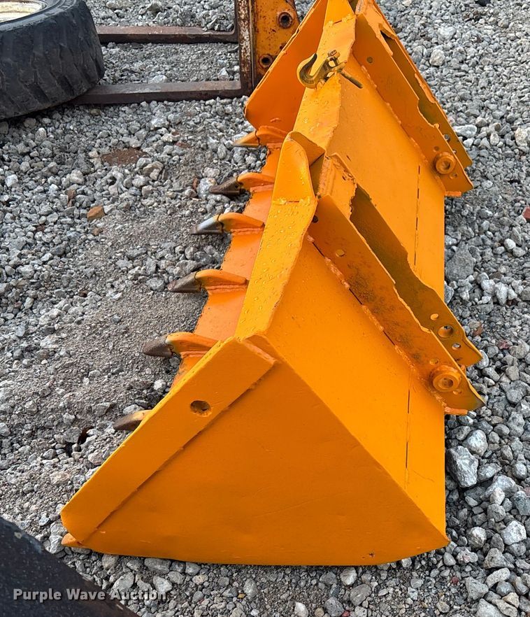 image for item OE9266 1980 Case 1835 C skid steer loader