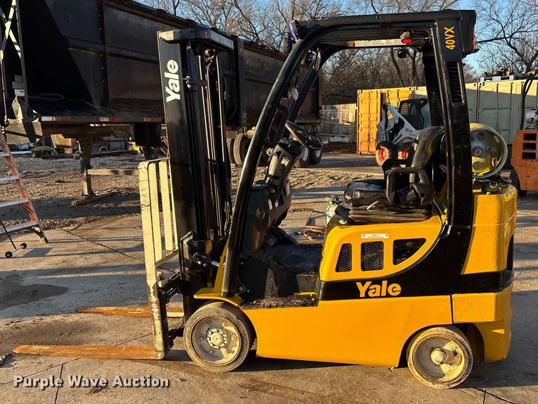 image for item OE9273 Yale Veracitor 40VX forklift