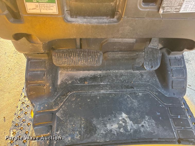 image for item OE9273 Yale Veracitor 40VX forklift