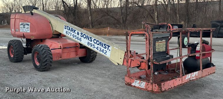image for item OE9275 2001 JLG 600S boom lift