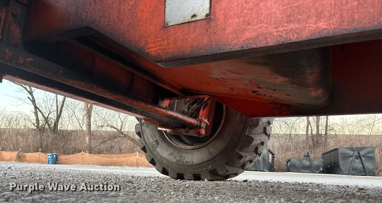 image for item OE9275 2001 JLG 600S boom lift