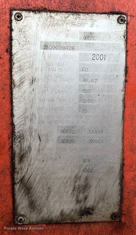 image for item OE9275 2001 JLG 600S boom lift