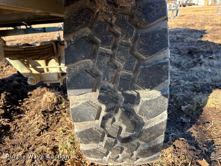 image for item OE9280 2001 Army MEP-802A generator