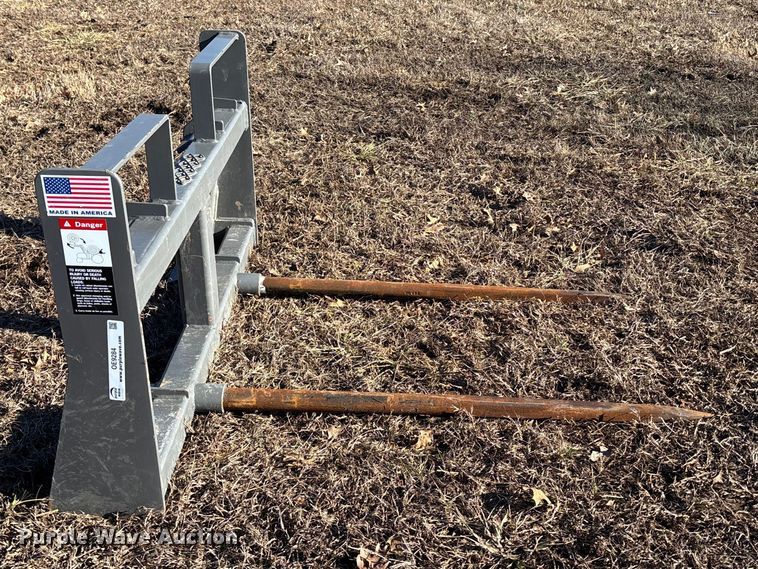 image for item OE9284 AGGO U249 skid steer bale spear