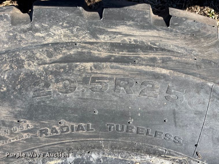 image for item OE9285 (5) 20.5R25 Bridgestone VJT wheel loader tires