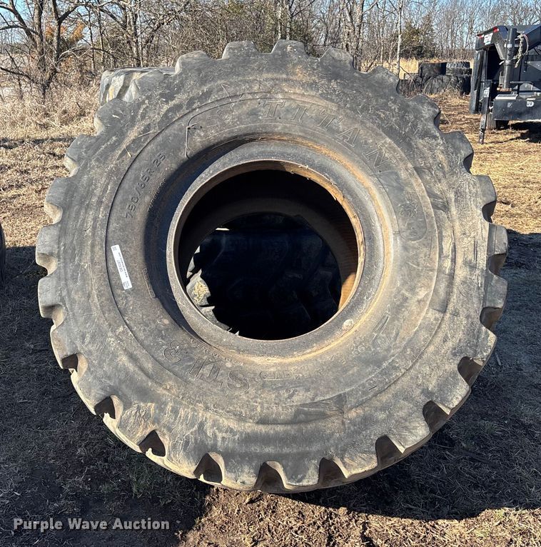 image for item OE9287 (3) 750/65R25