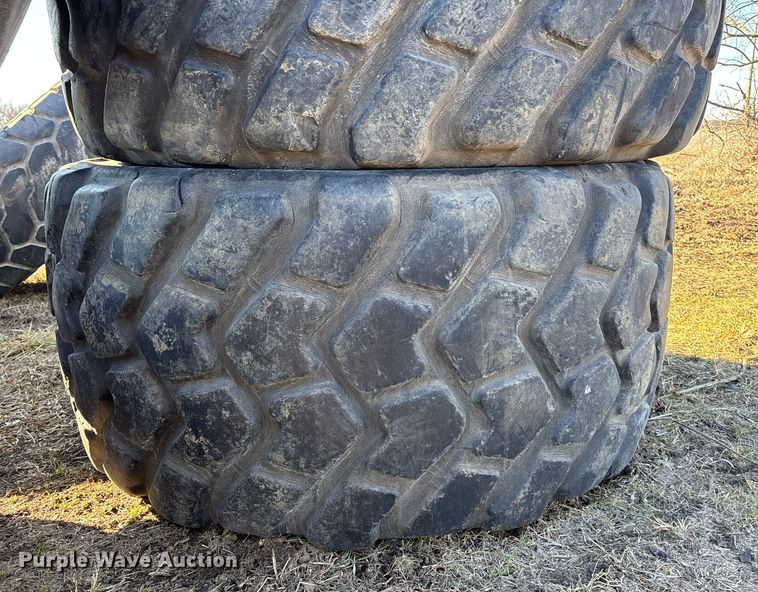 image for item OE9287 (3) 750/65R25