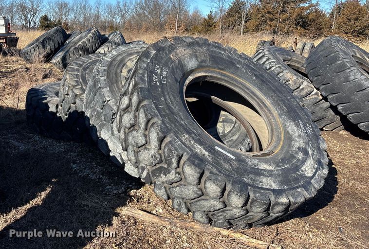 image for item OE9292 (16) 18-33 tires