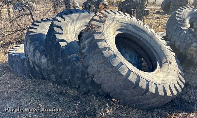 image for item OE9292 (16) 18-33 tires