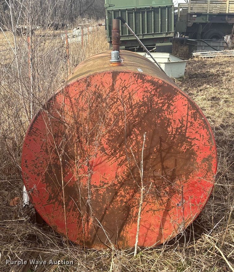 image for item OE9303 Fuel tank