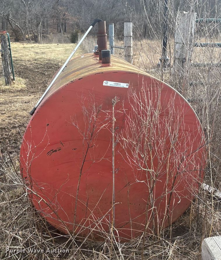 image for item OE9303 Fuel tank