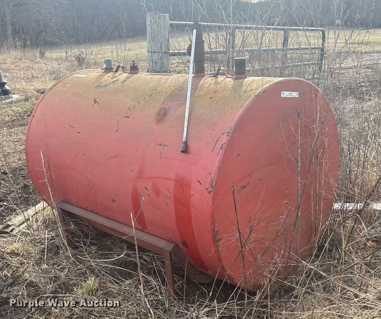 image for item OE9303 Fuel tank