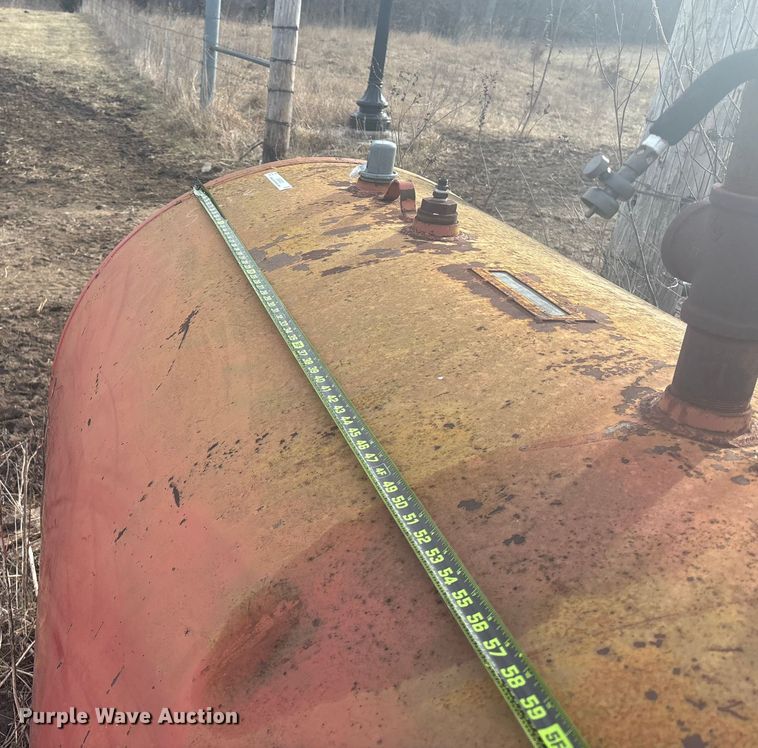 image for item OE9303 Fuel tank