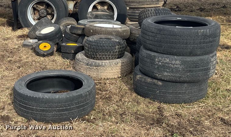 image for item OE9308 Tires and wheels