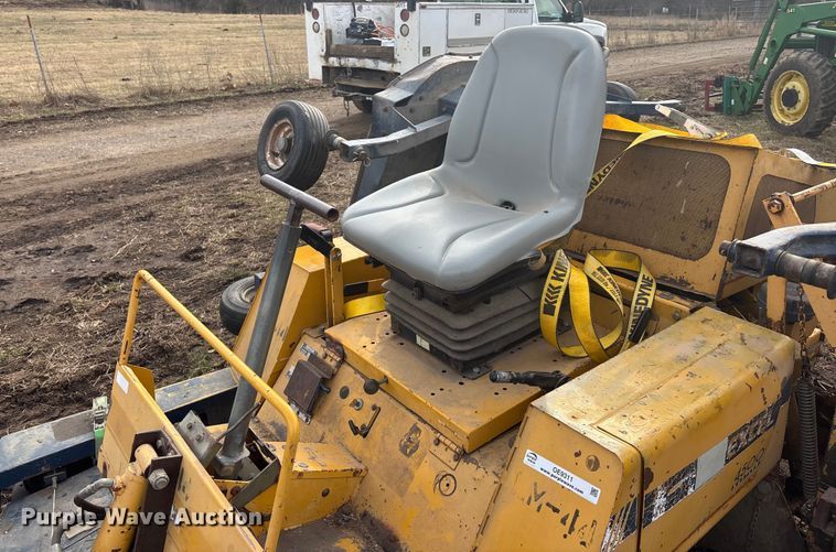 image for item OE9311 Excel 0020 lawn mower