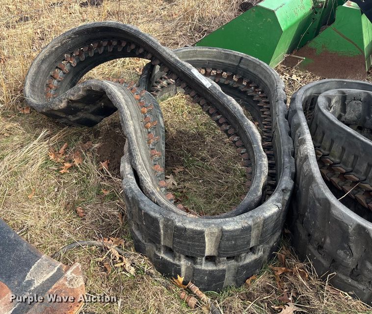 image for item OE9316 Skid steer tracks