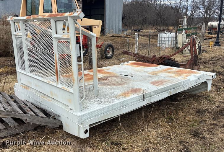 image for item OE9319 Flatbed