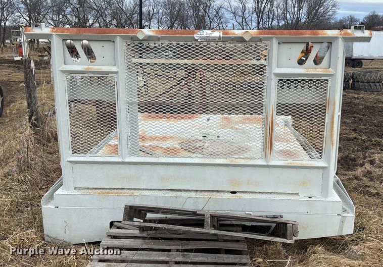 image for item OE9319 Flatbed